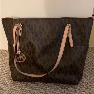 Medium sized Michael Kora purse - brown leather